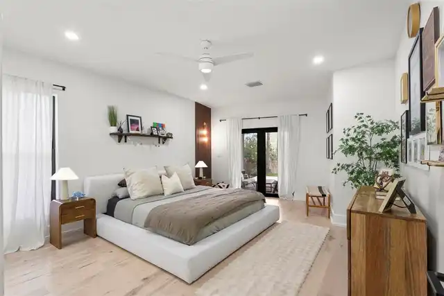 Listing Photo 16
