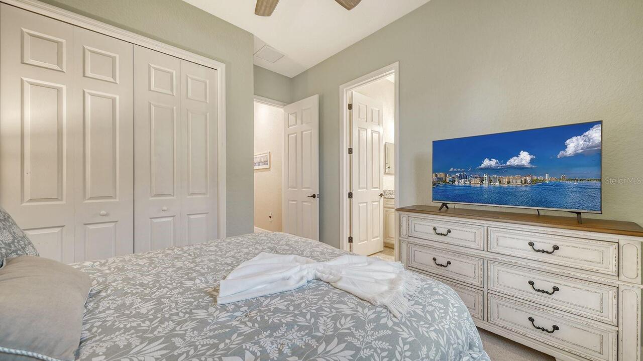 Listing Photo 25