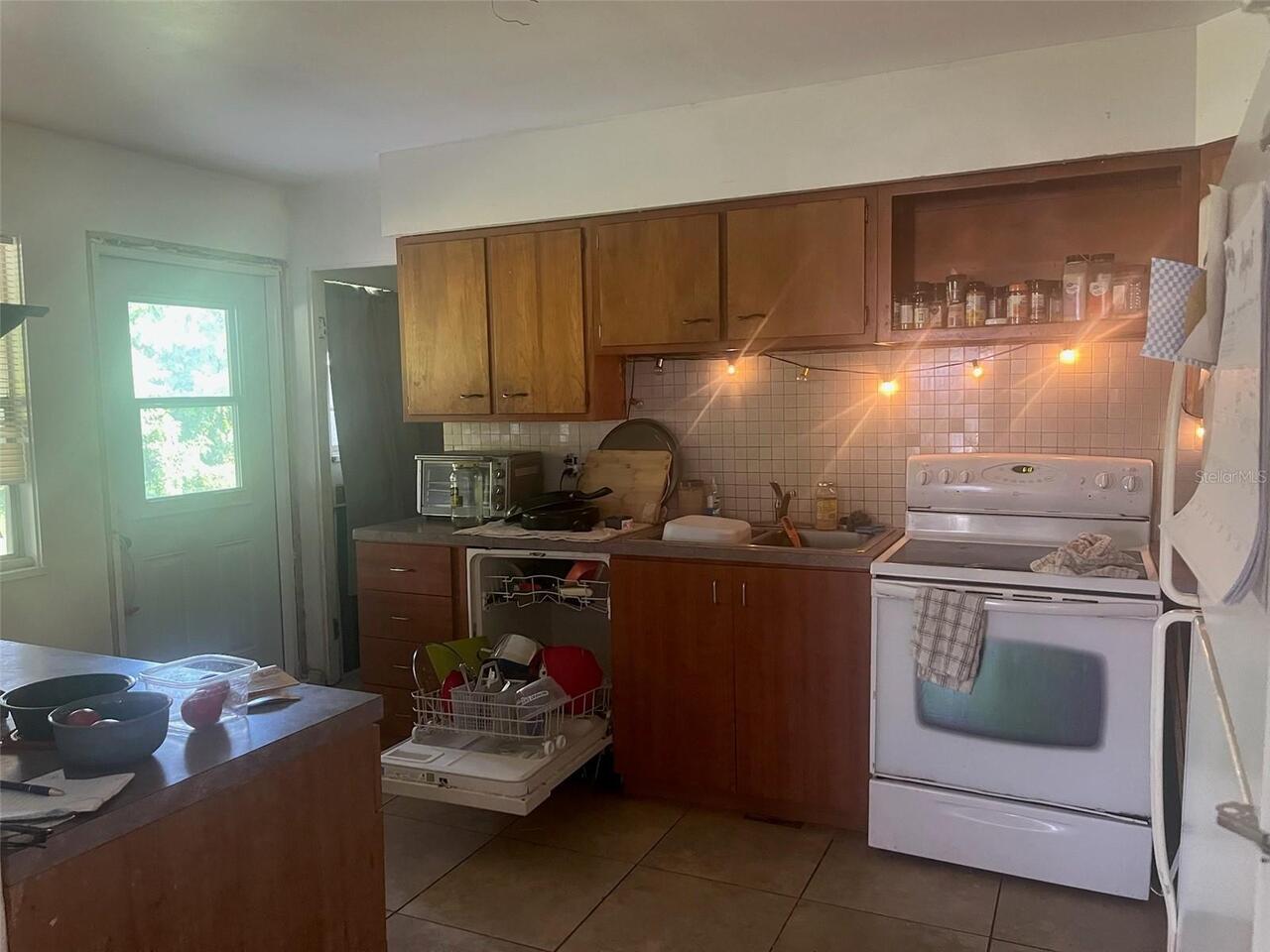 Listing Photo 7