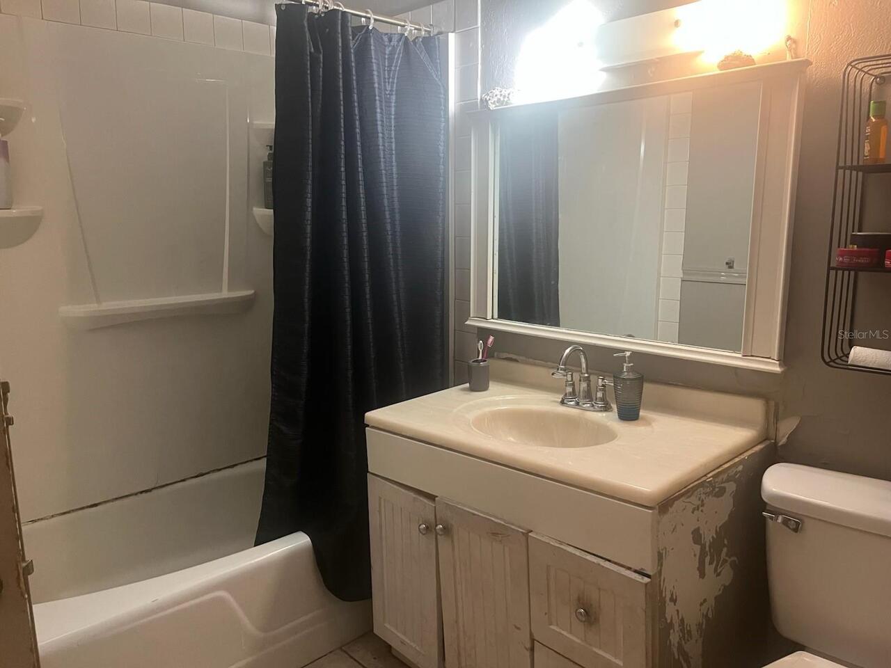 Listing Photo 14