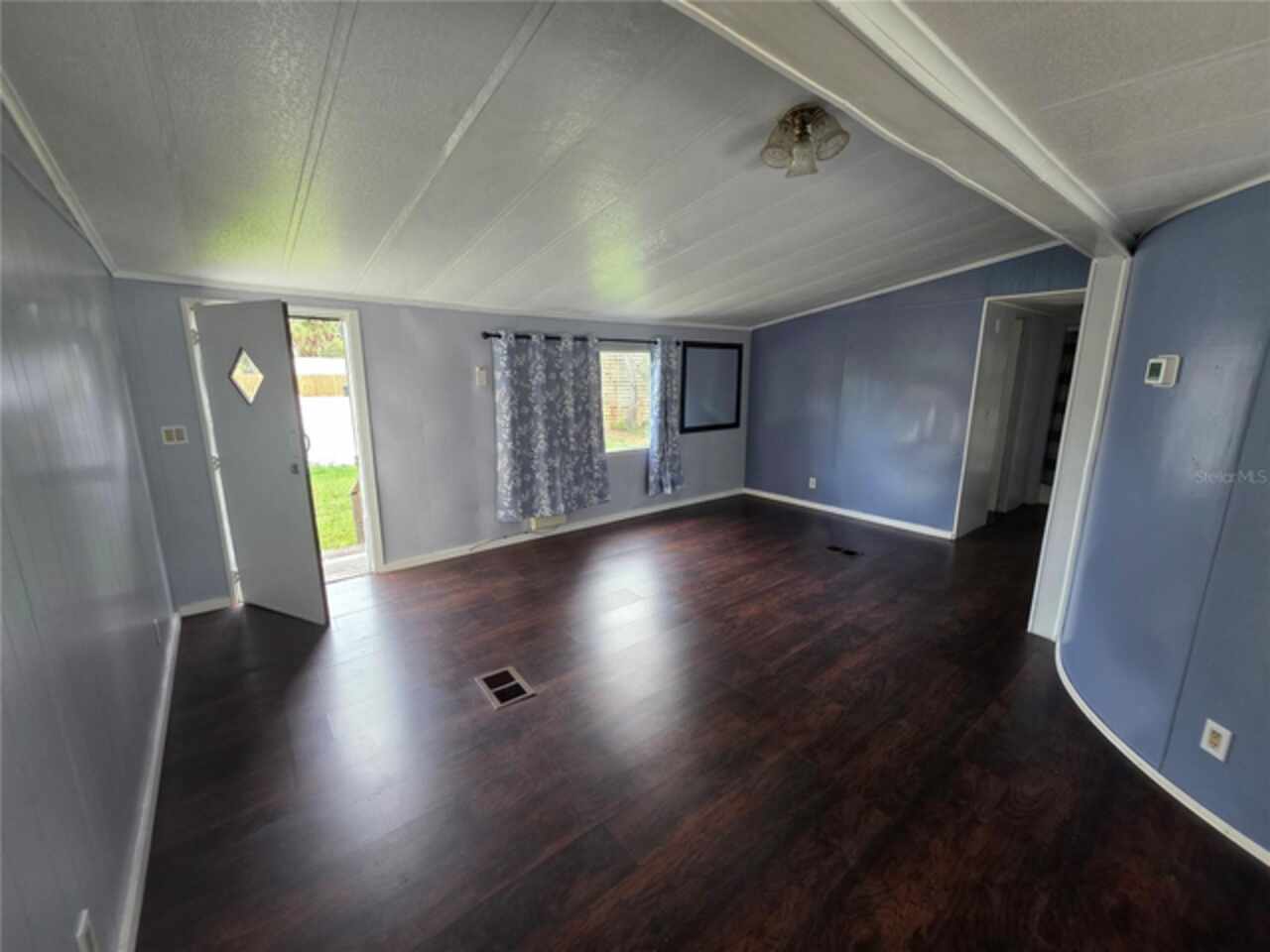 Listing Photo 7