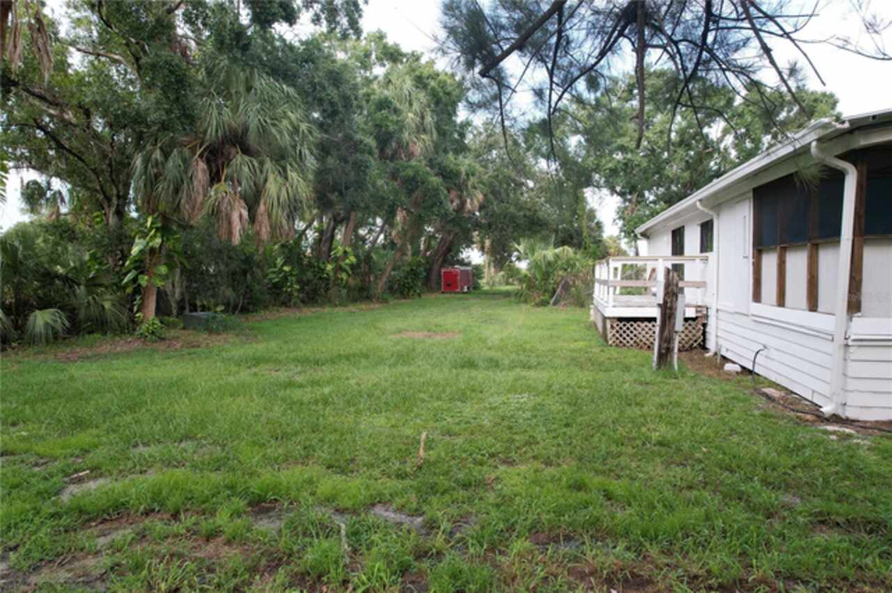 Listing Photo 9