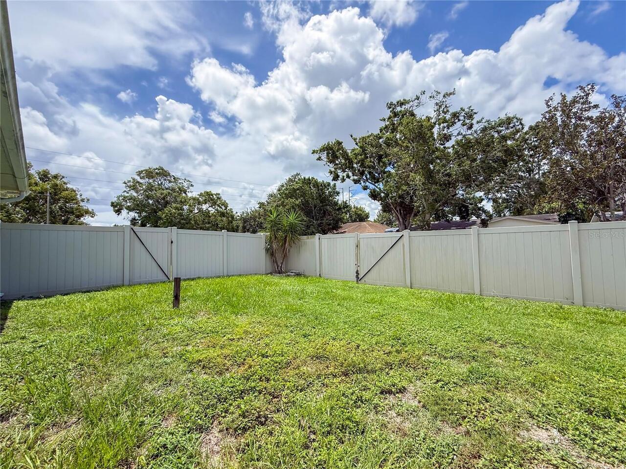 Listing Photo 43
