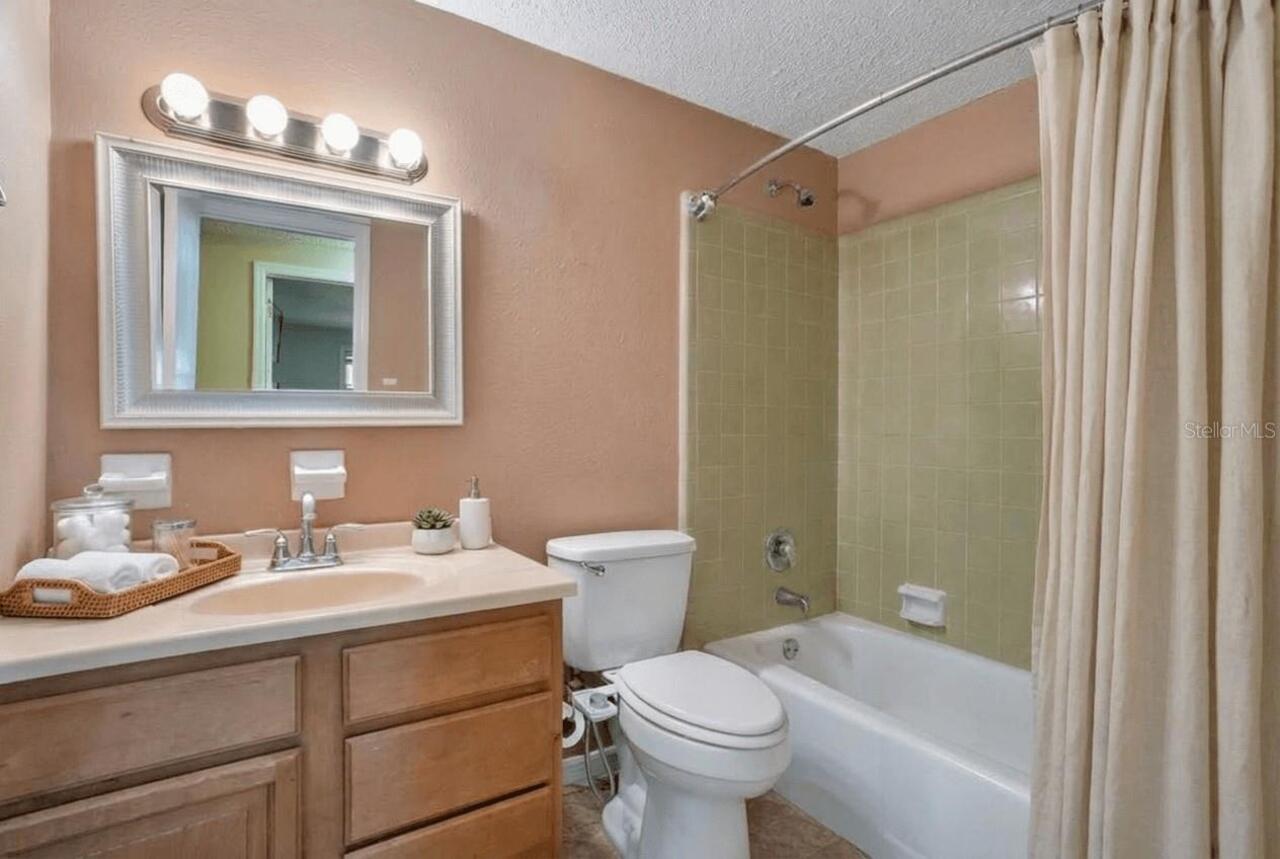 Listing Photo 25