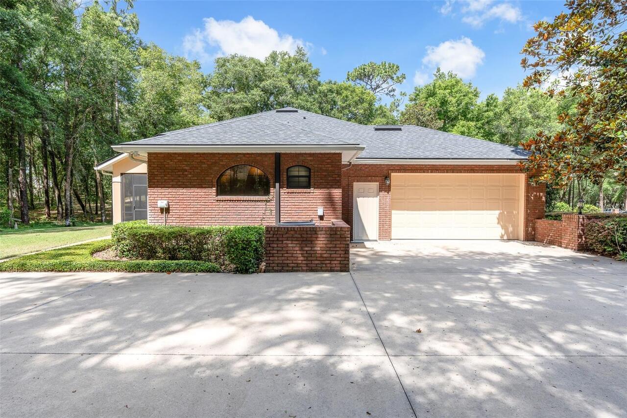 Listing Photo 42
