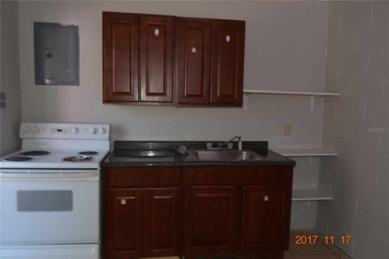 Listing Photo 8