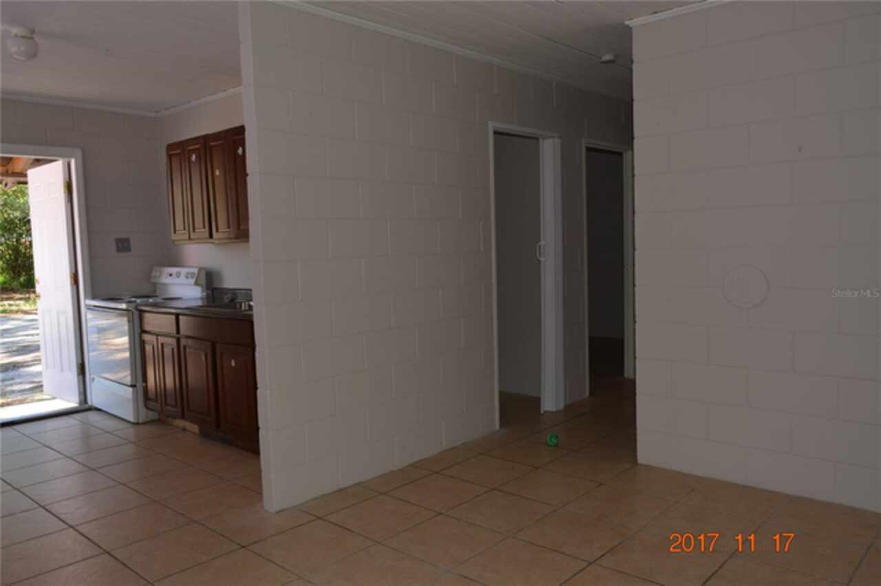 Listing Photo 10