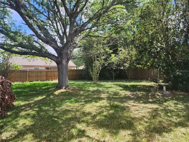 Listing Photo 14