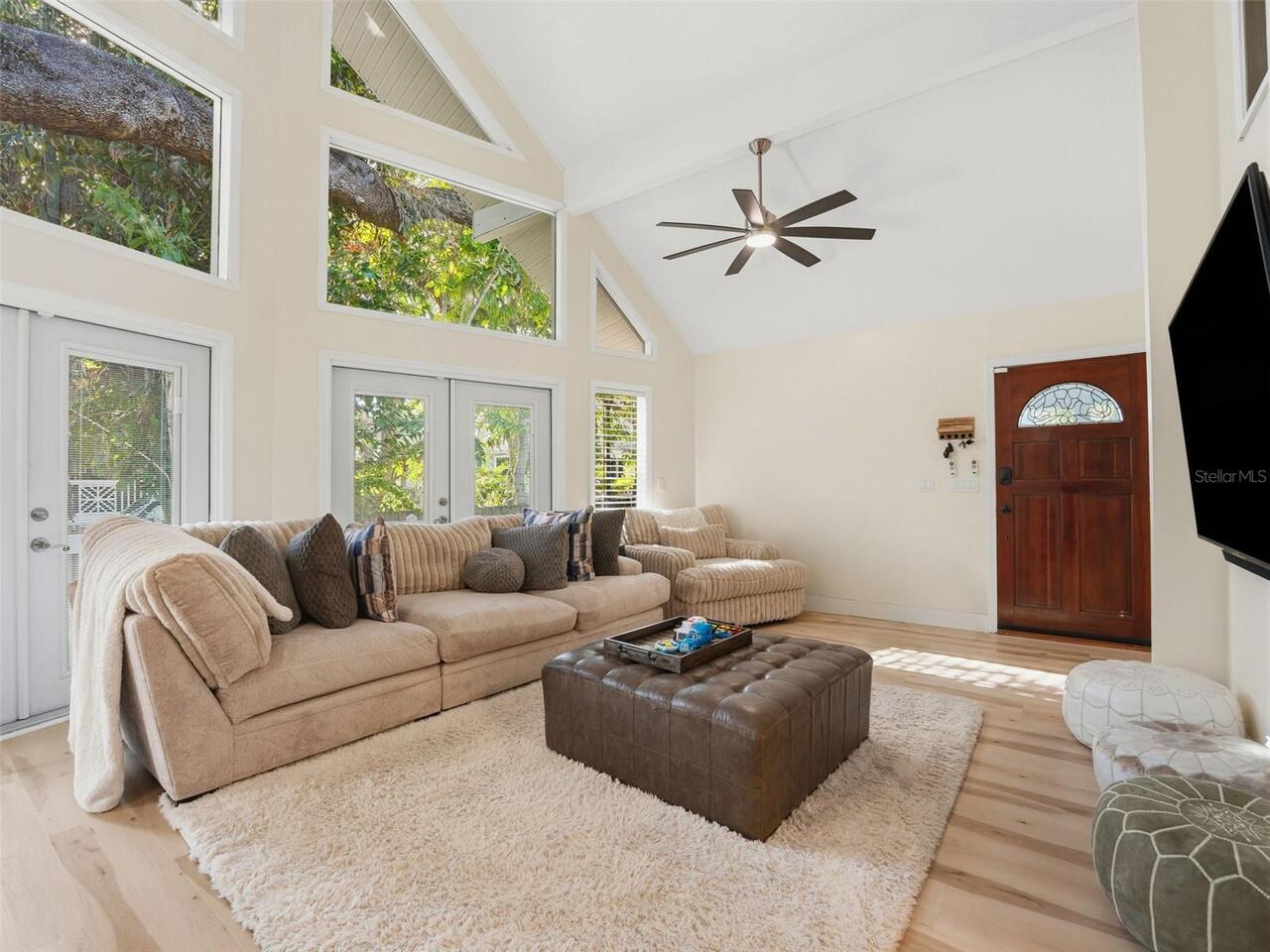Listing Photo 7