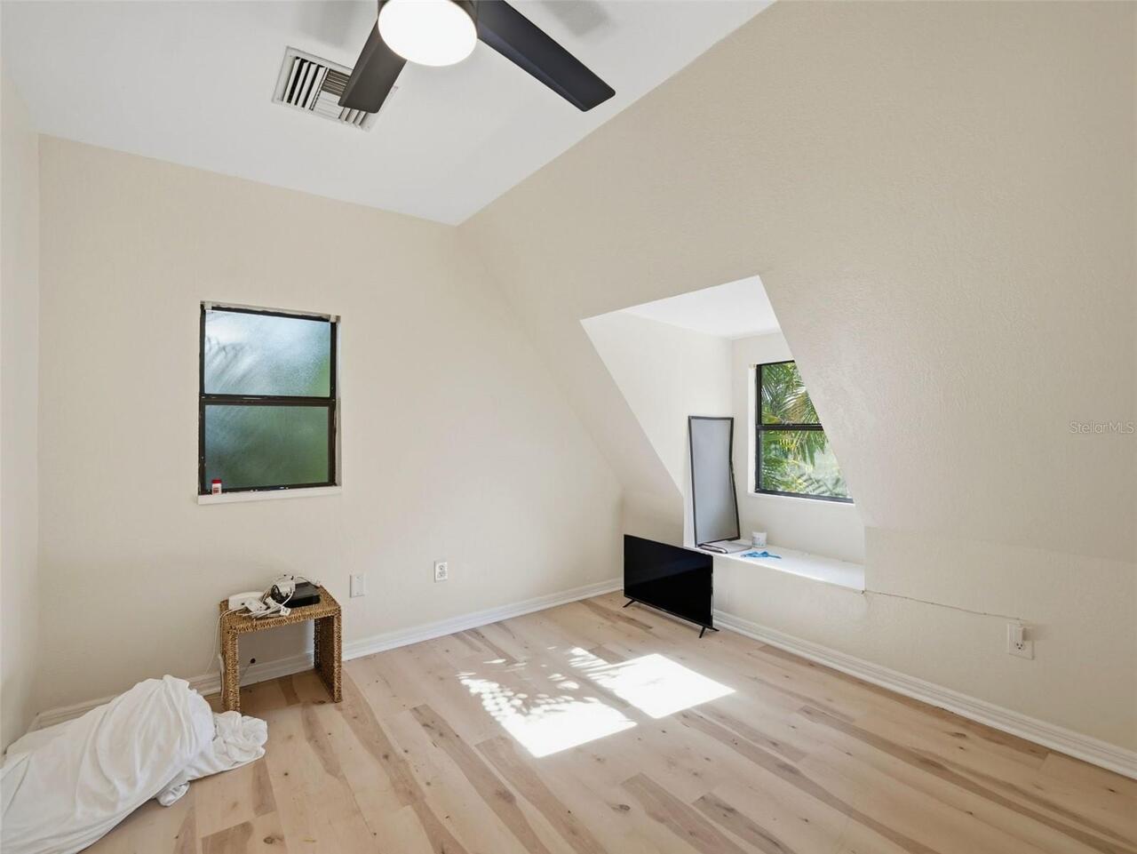 Listing Photo 29