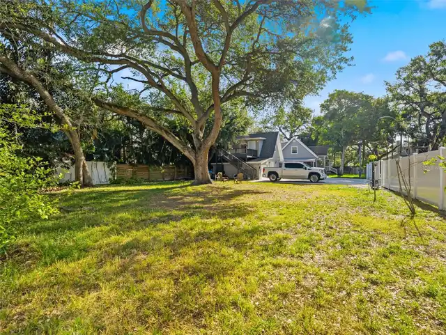 Listing Photo 37
