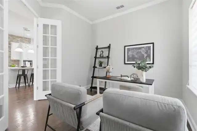 Listing Photo 17