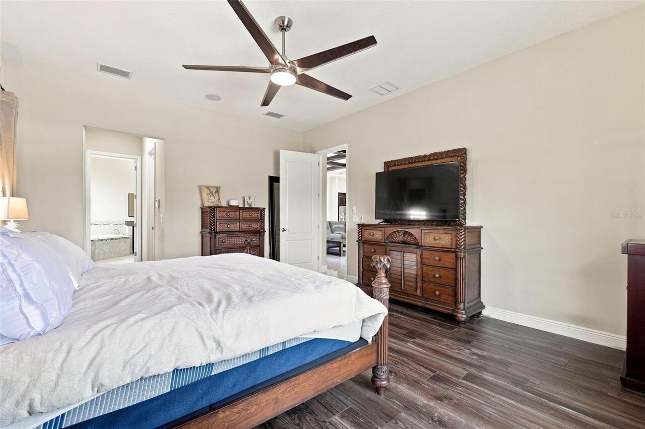 Listing Photo 28