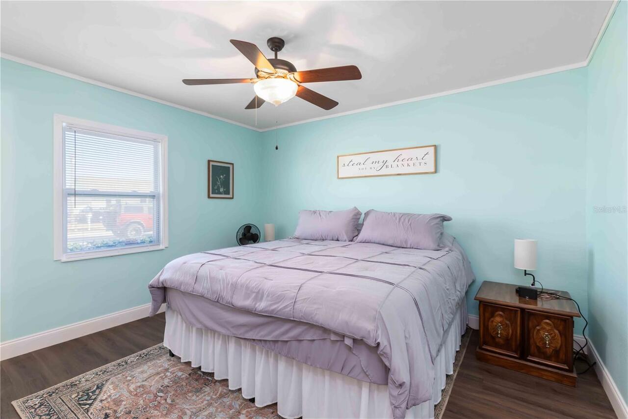 Listing Photo 16