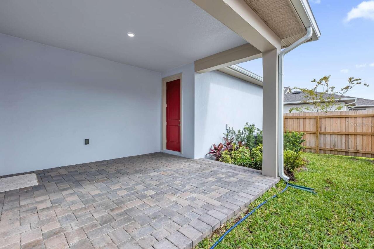 Listing Photo 14