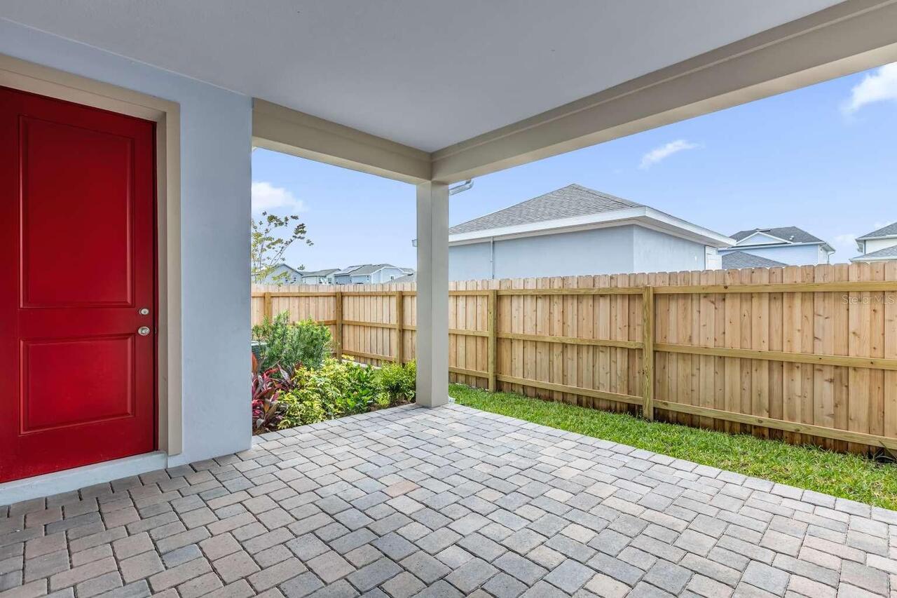 Listing Photo 15