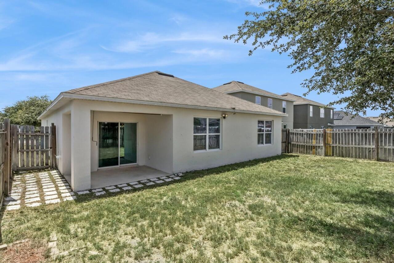 Listing Photo 17
