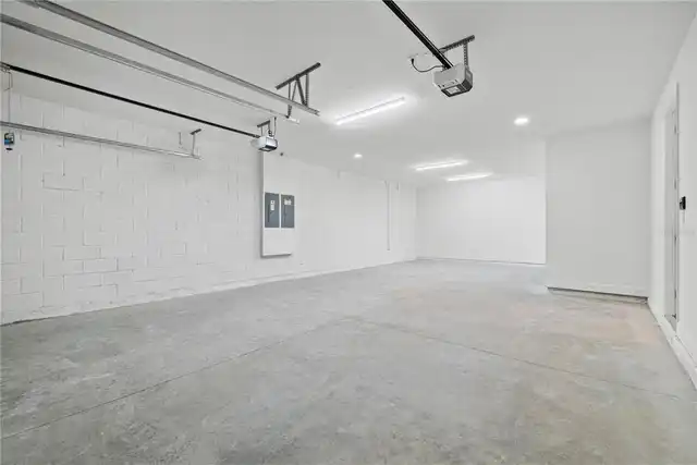 Listing Photo 34