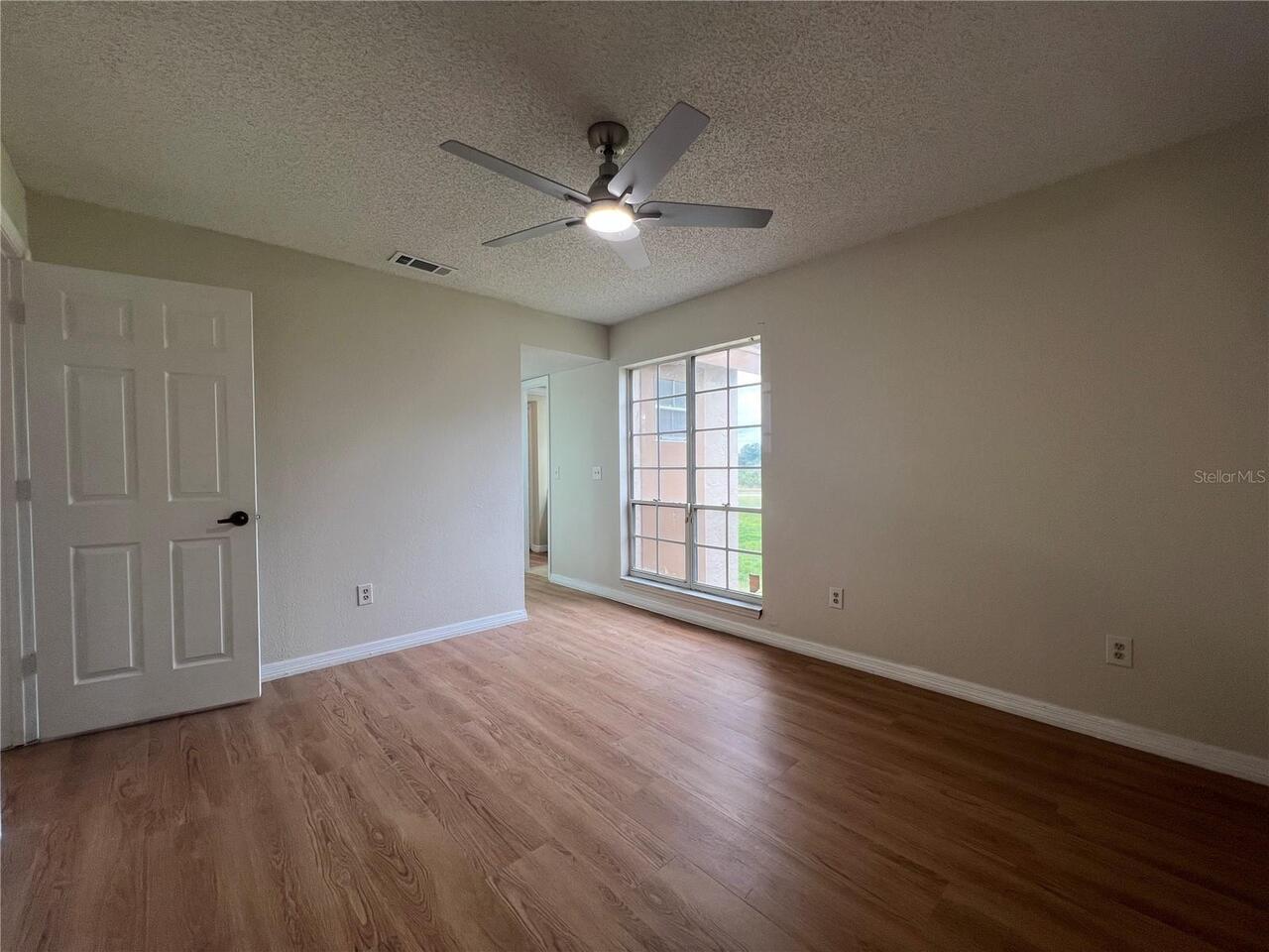 Listing Photo 33