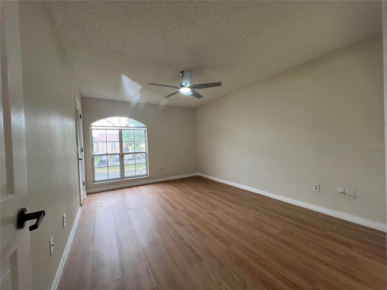 Listing Photo 37