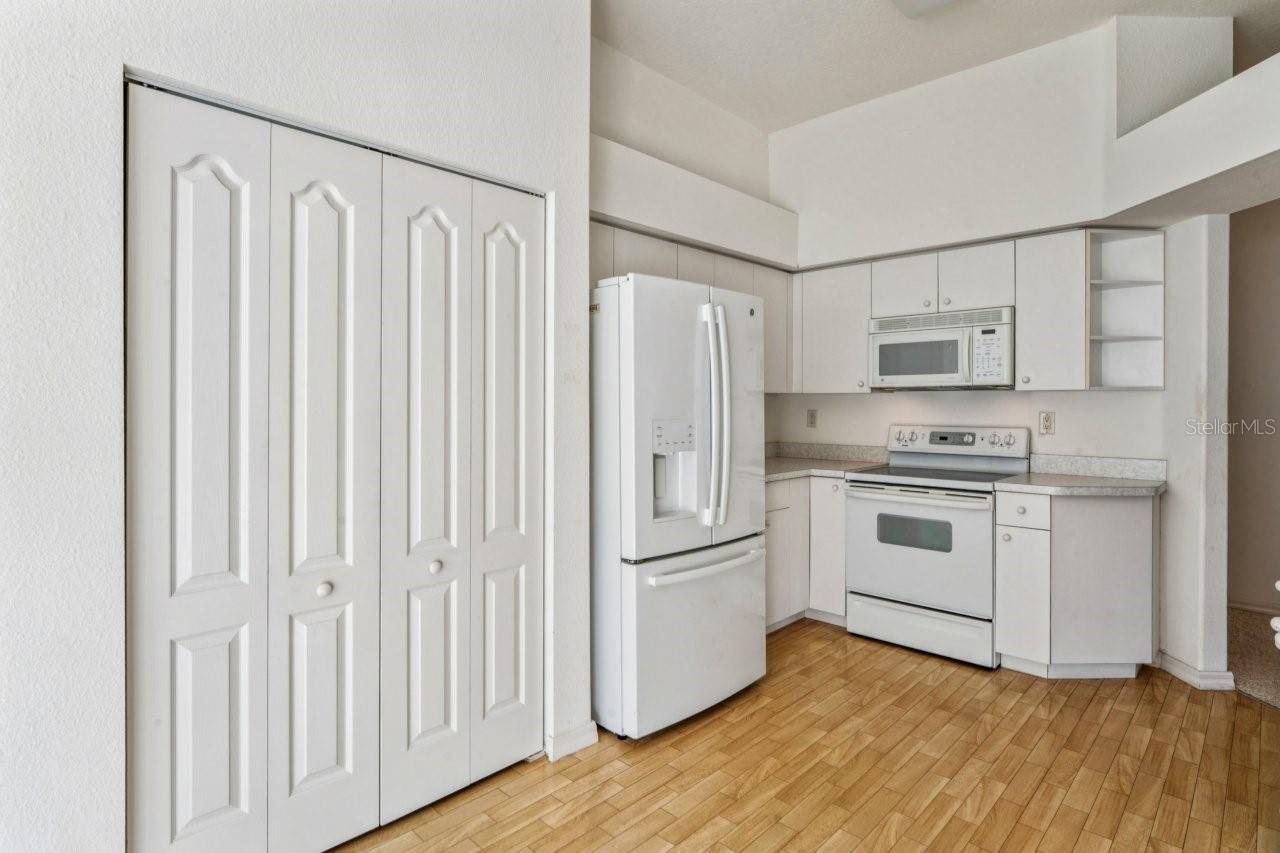 Listing Photo 17