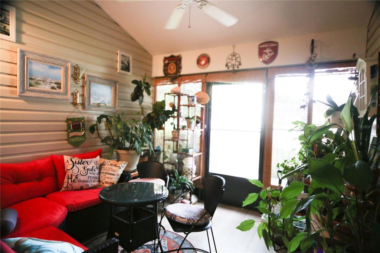 Listing Photo 10