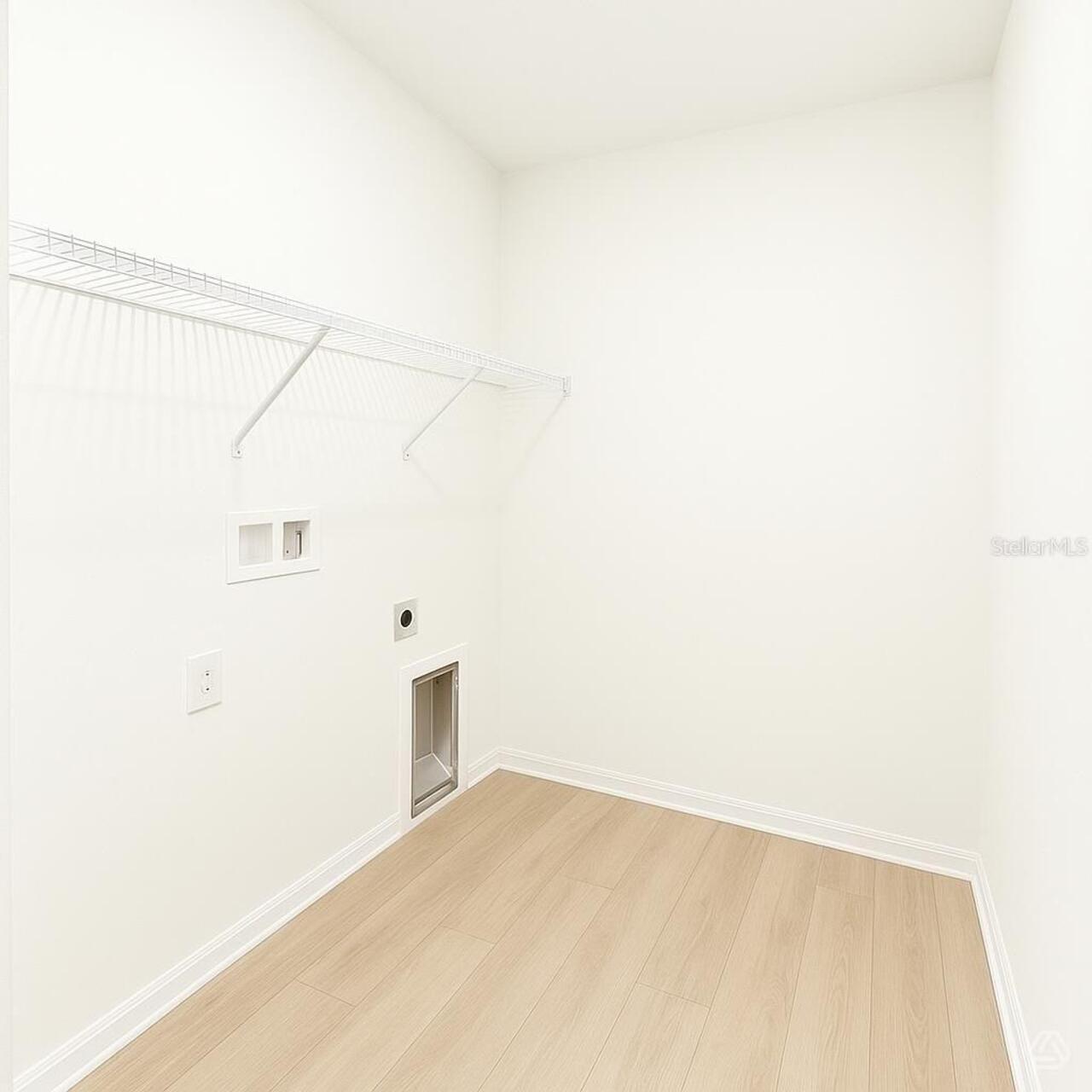 Listing Photo 11
