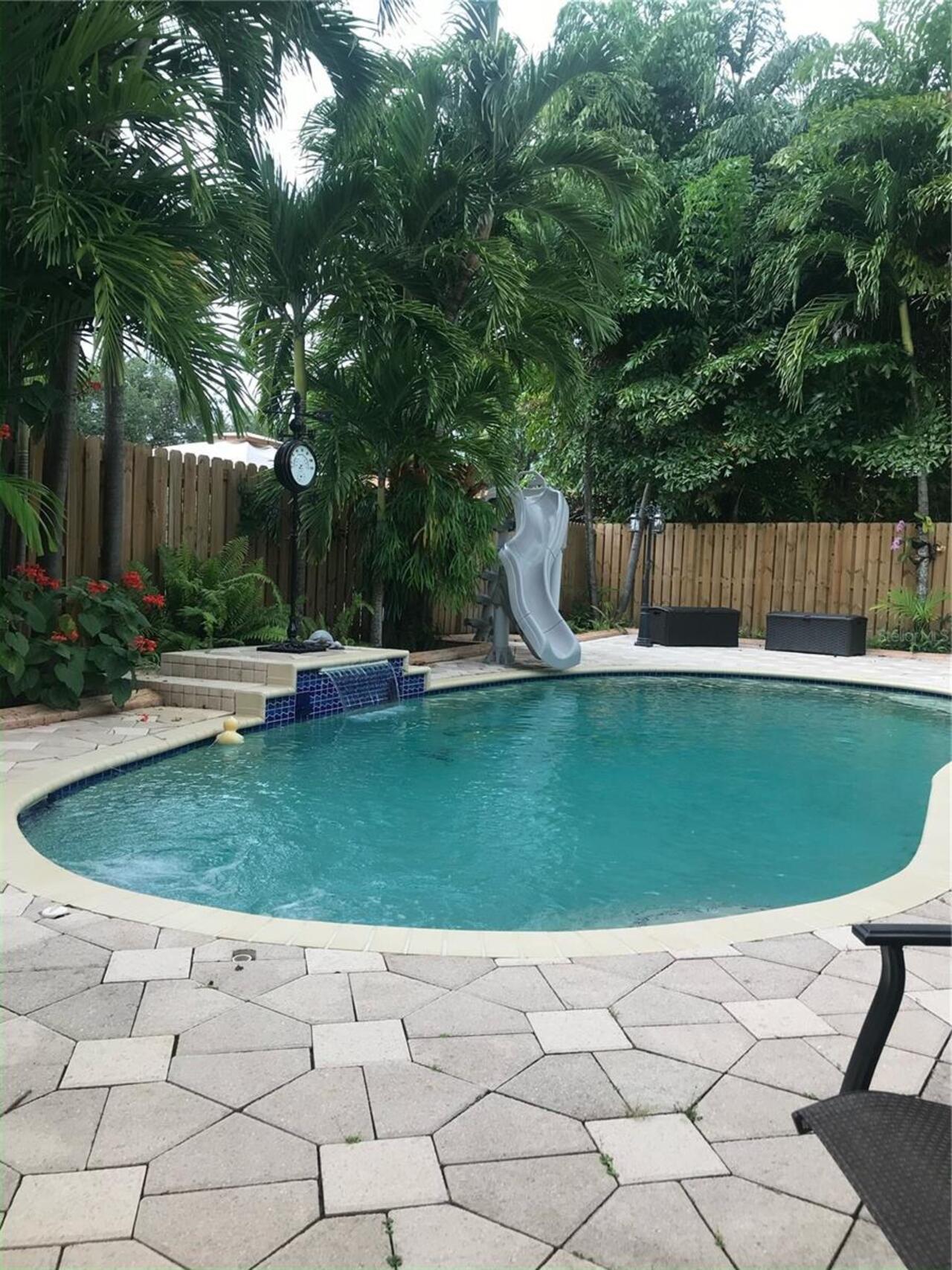 Listing Photo 25