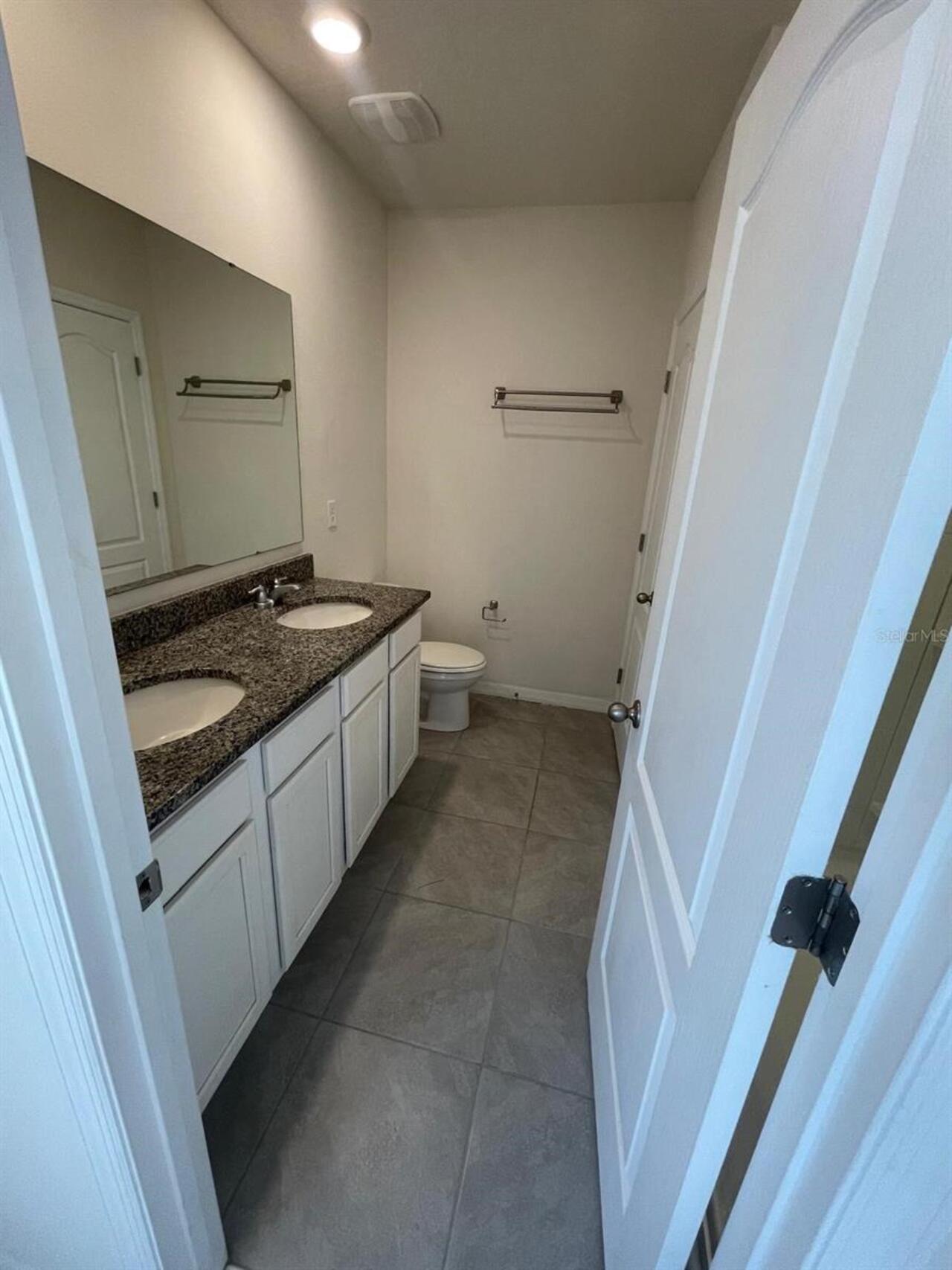 Listing Photo 9