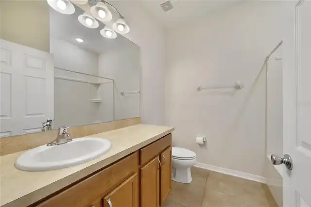 Listing Photo 17