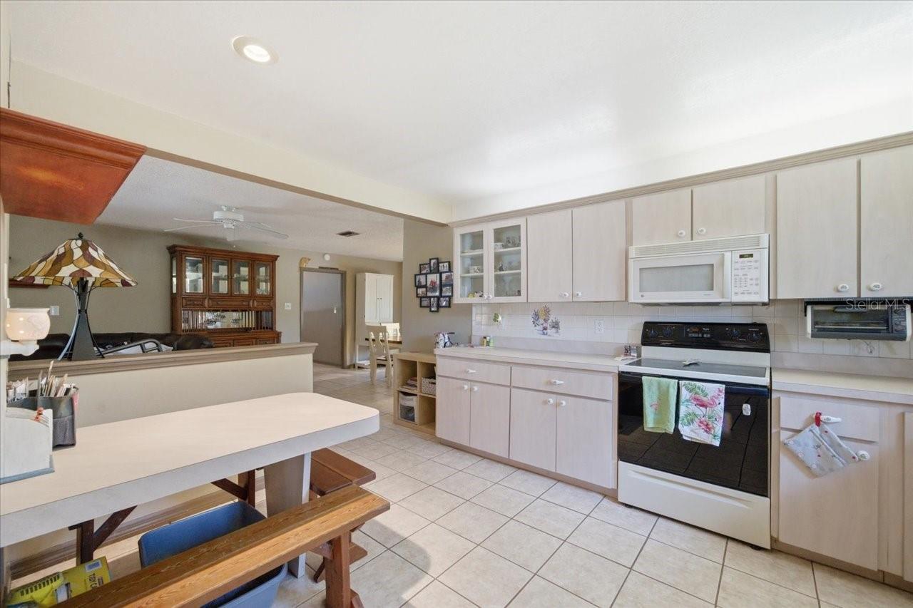 Listing Photo 18