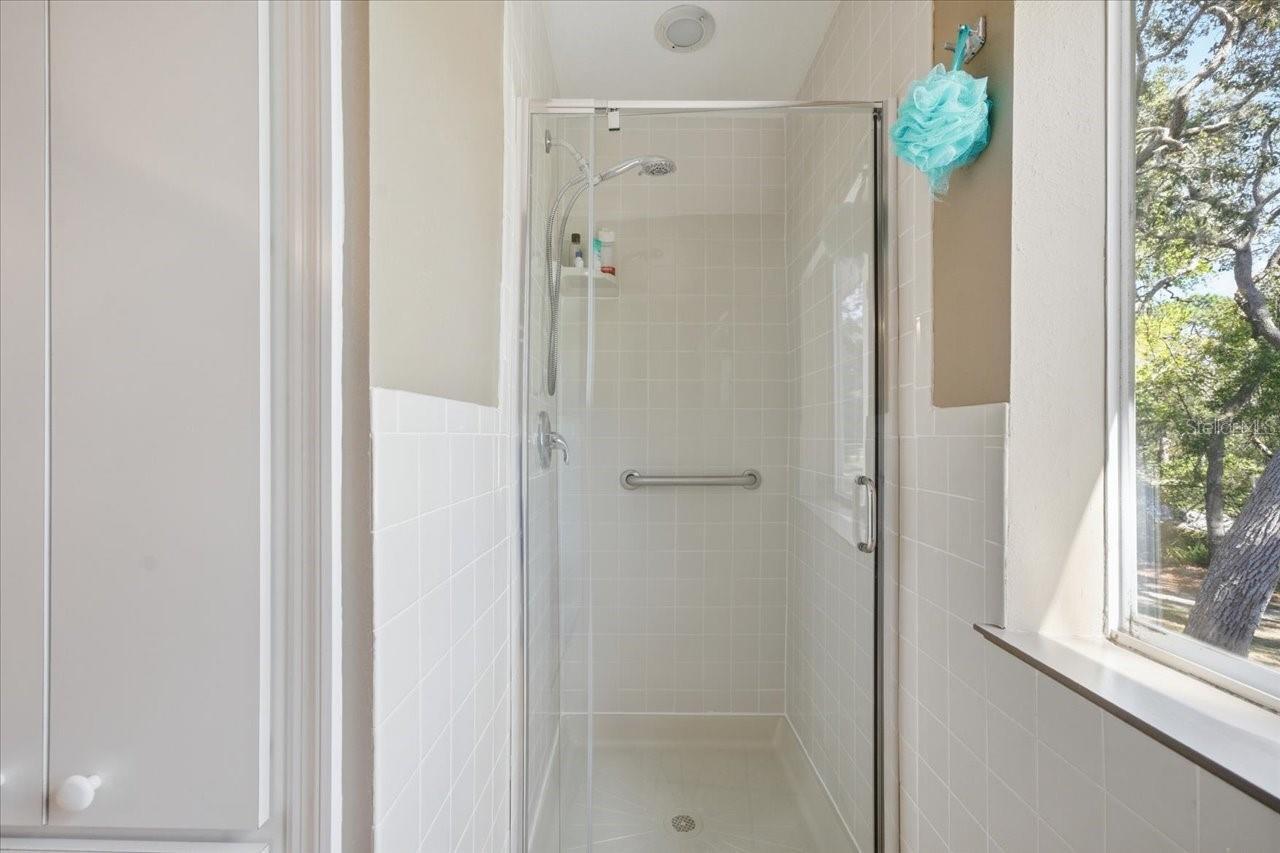 Listing Photo 34