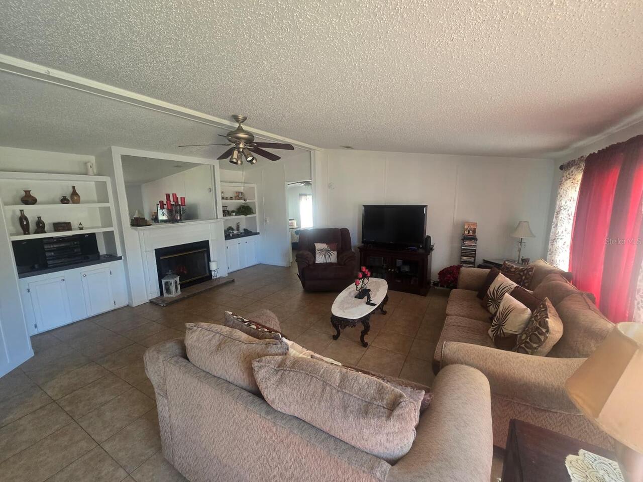 Listing Photo 14