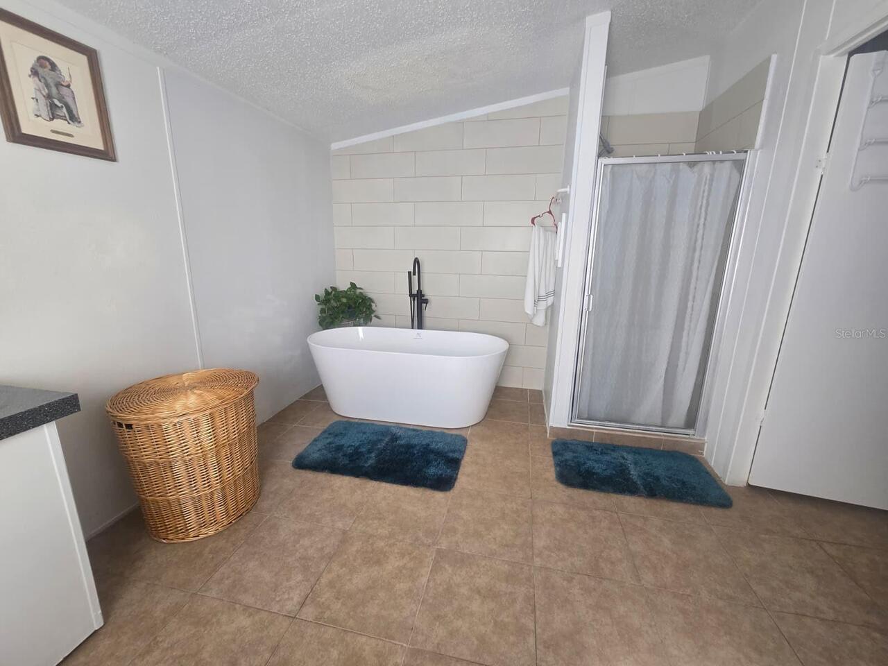 Listing Photo 43