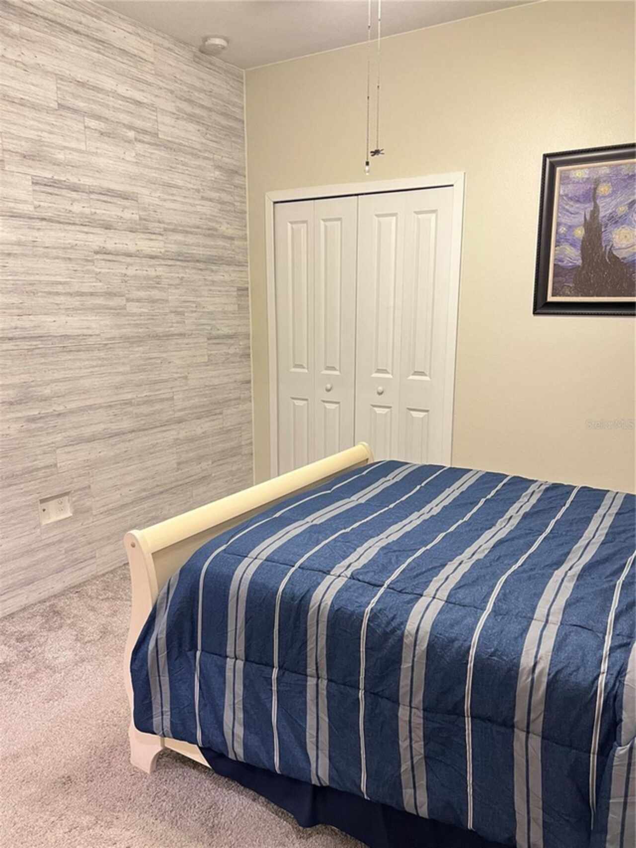 Listing Photo 17