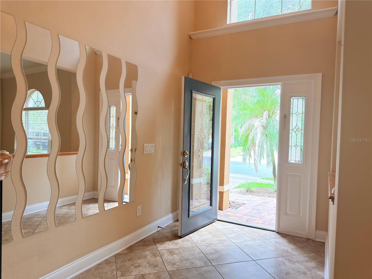 Listing Photo 8