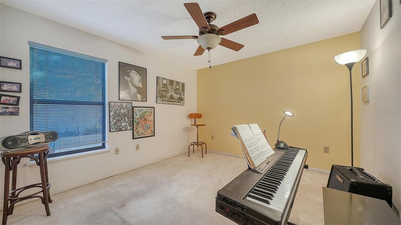 Listing Photo 34