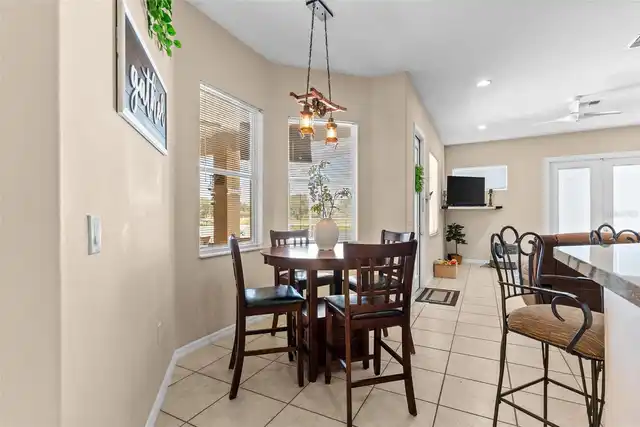 Listing Photo 17