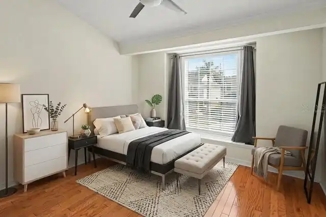 Listing Photo 18