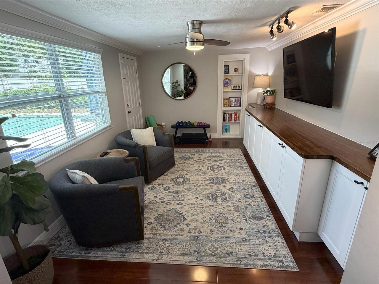 Listing Photo 15