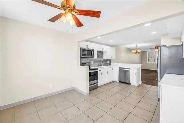 Listing Photo 7