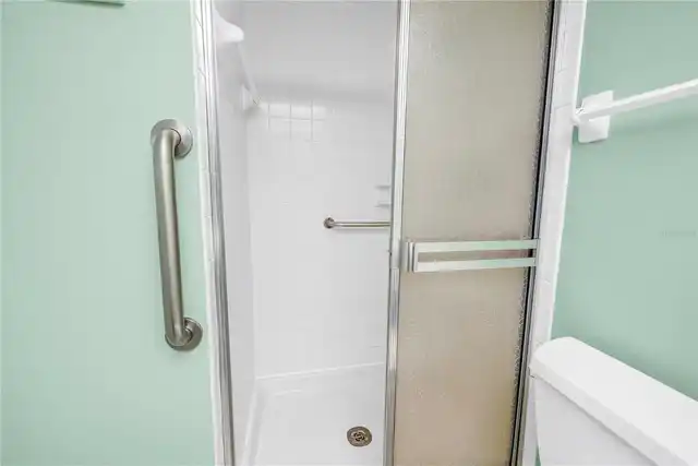 Listing Photo 10