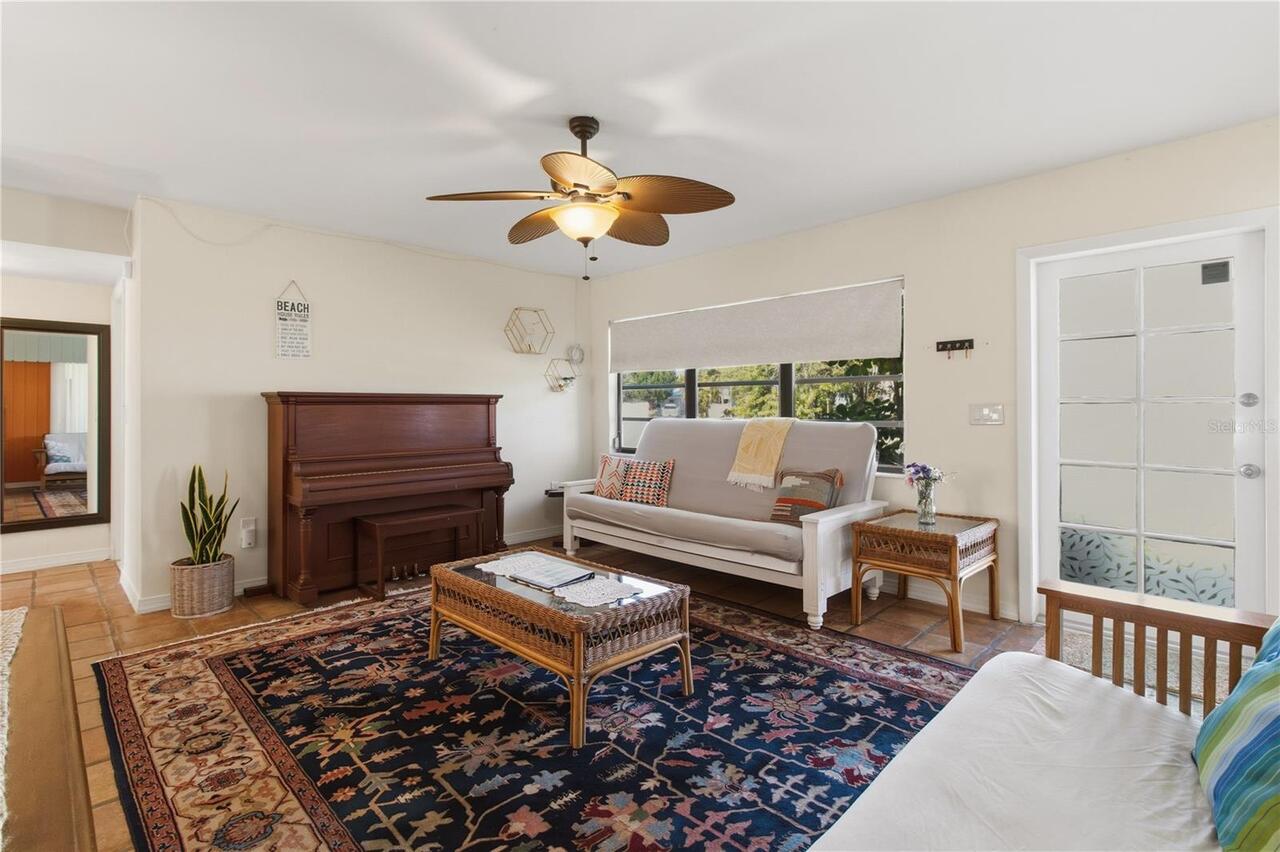 Listing Photo 6