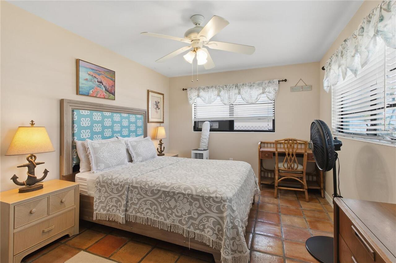 Listing Photo 13