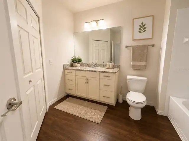 Listing Photo 6
