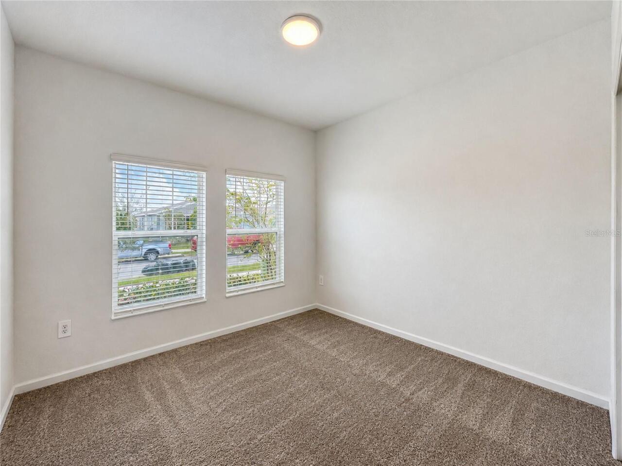 Listing Photo 14