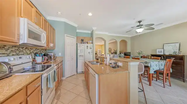 Listing Photo 18