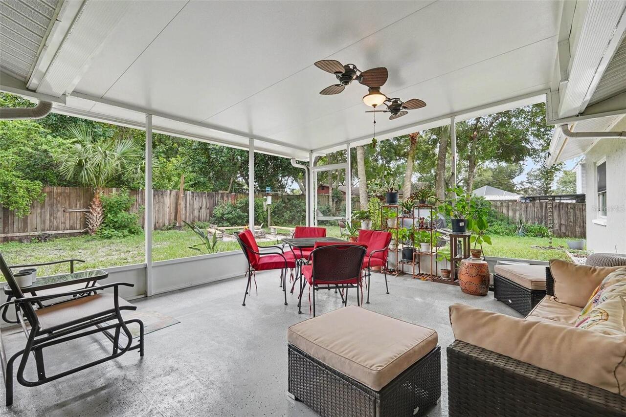 Listing Photo 11