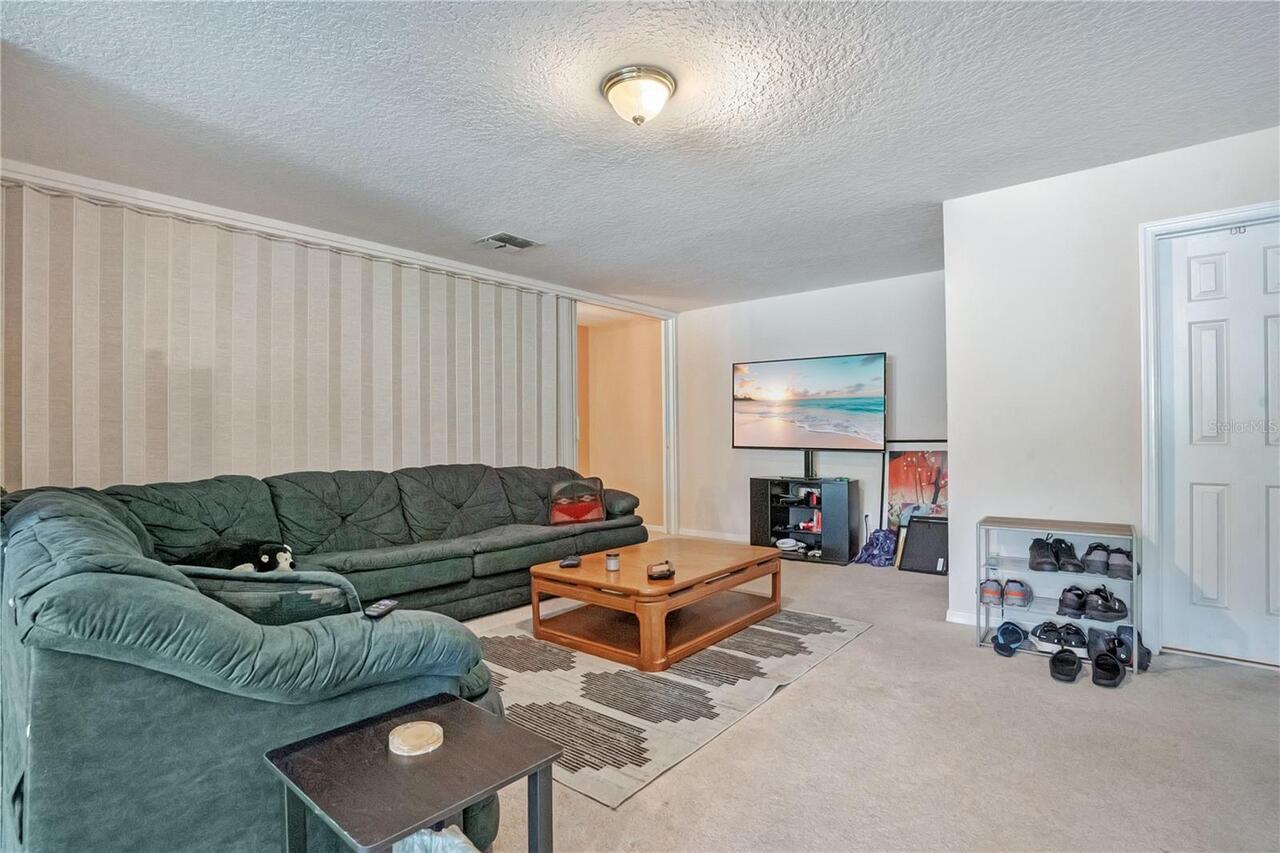 Listing Photo 29