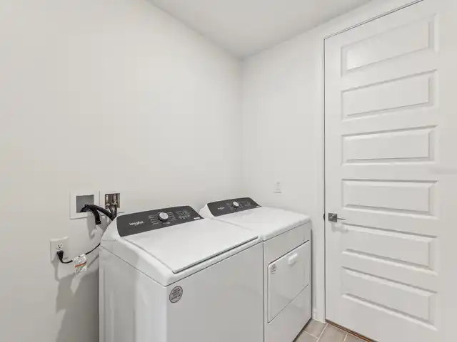 Listing Photo 17